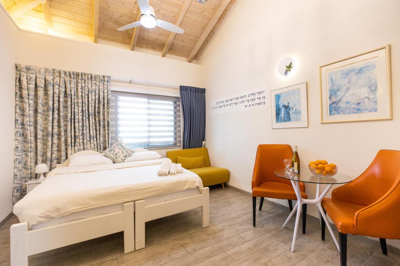 Nuriel Fruit & Guest House Sheʼar Yashuv Exterior foto