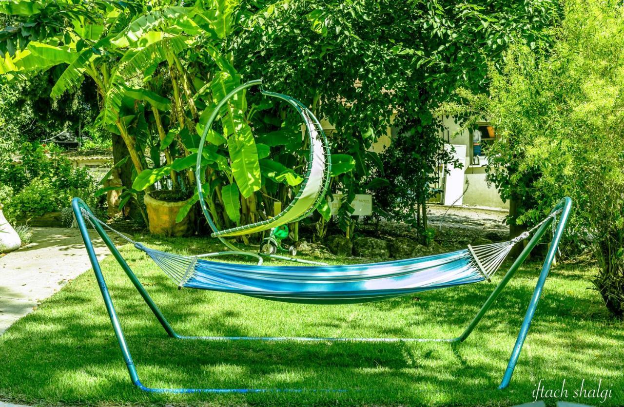 Nuriel Fruit & Guest House Sheʼar Yashuv Exterior foto
