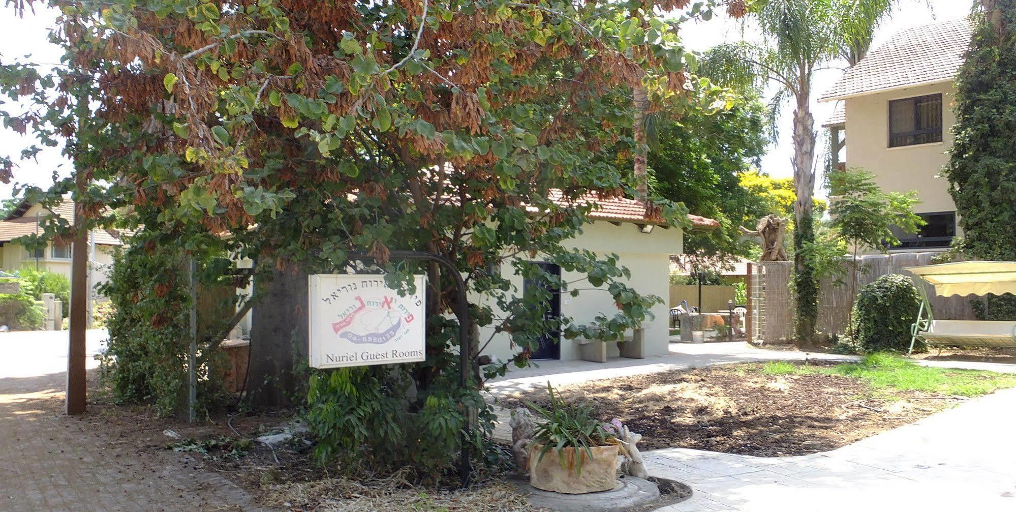 Nuriel Fruit & Guest House Sheʼar Yashuv Exterior foto